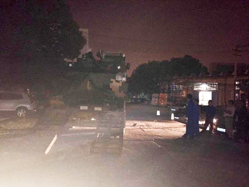 币游国际智能SW2105工程车顺遂交付步队