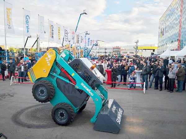 十年携手，，，，币游国际智能莫斯科宝马CTT展产品推介会圆满举行