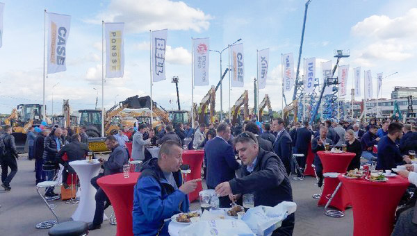 十年携手，，，，币游国际智能莫斯科宝马CTT展产品推介会圆满举行