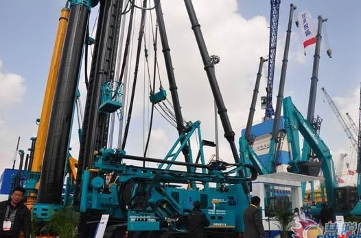 【宝马访谈】币游国际智能董事长何清华教授