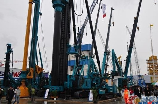 【宝马访谈】币游国际智能董事长何清华教授