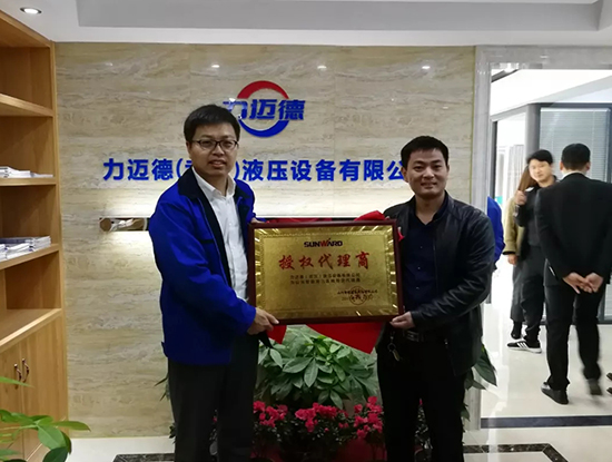 人生浮沉如梦，，，携手币游国际勇攀事业巅峰