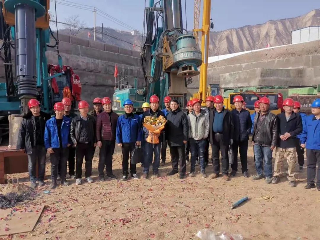 金戈铁马工程路 风雨无阻选币游国际