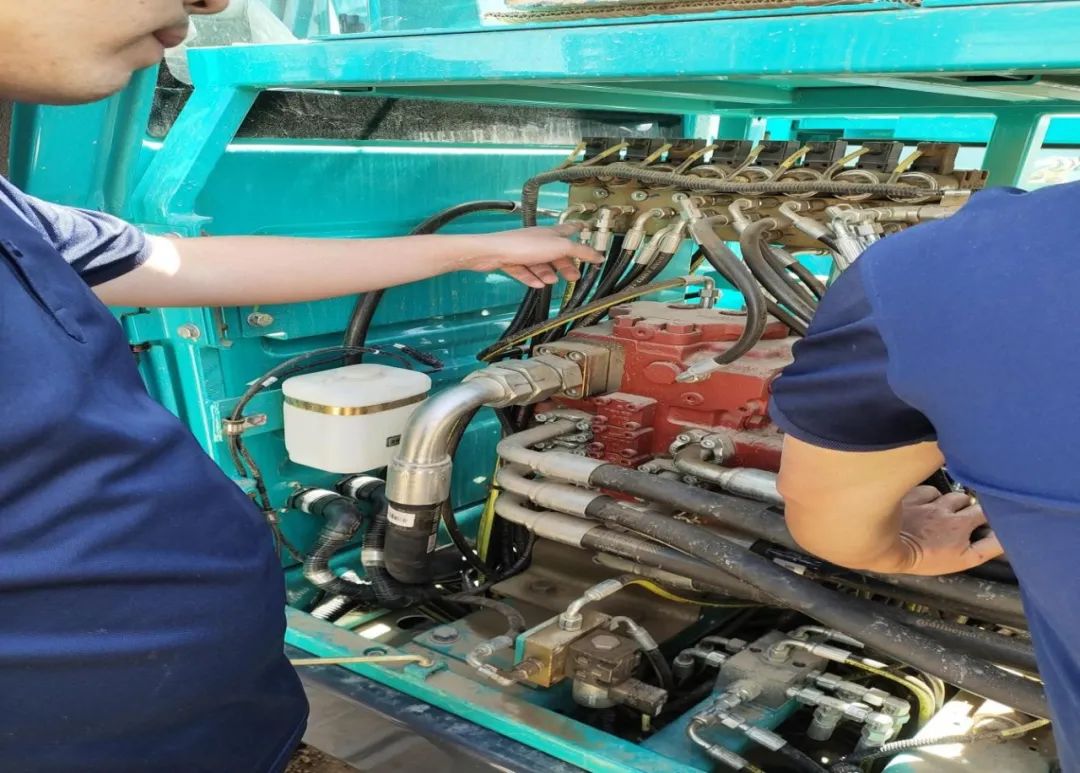 茫茫大西北，，，，，，浓浓币游国际情！币游国际智能全球效劳万里行走进西北