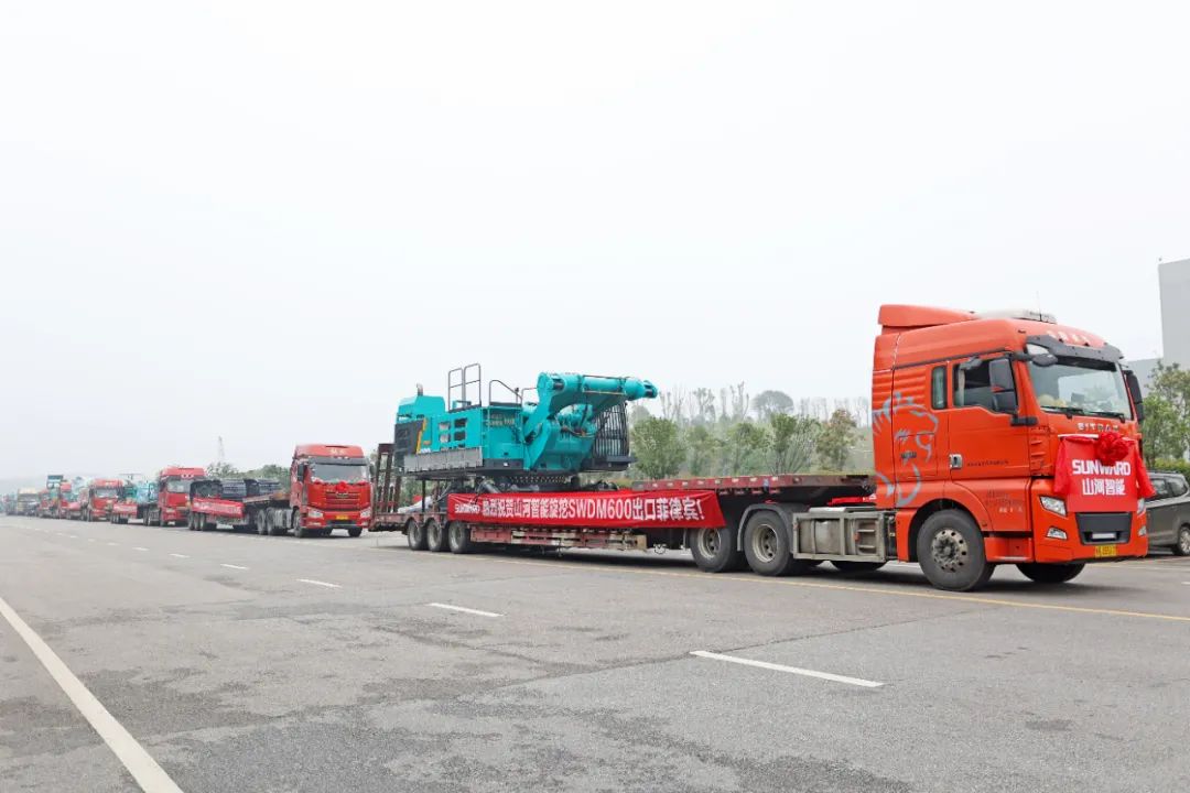 币游国际智能最大旋挖钻机出口菲律宾，，，，开启拓展外洋市场新篇章