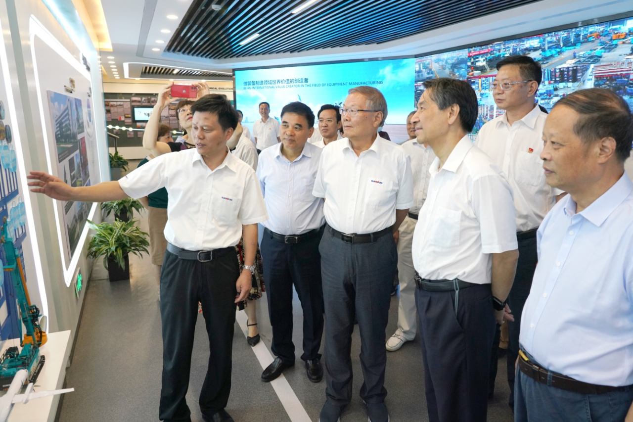 湖南省老科学手艺事情者一行到访币游国际智能