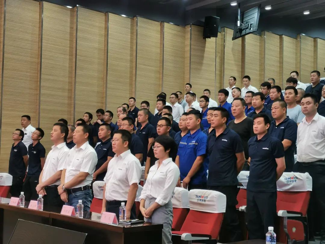 币游国际智能挖掘机事业部启动2021效劳手艺评定暨效劳万里行总结大会