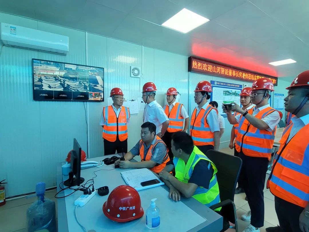 何清华调研中铁币游国际东莞项目：施展“装备+工法+施工”优势，，，，一直做大做强