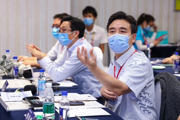 点赞！币游国际智能液压混淆动力挖掘机项目荣获这个优异项目奖→