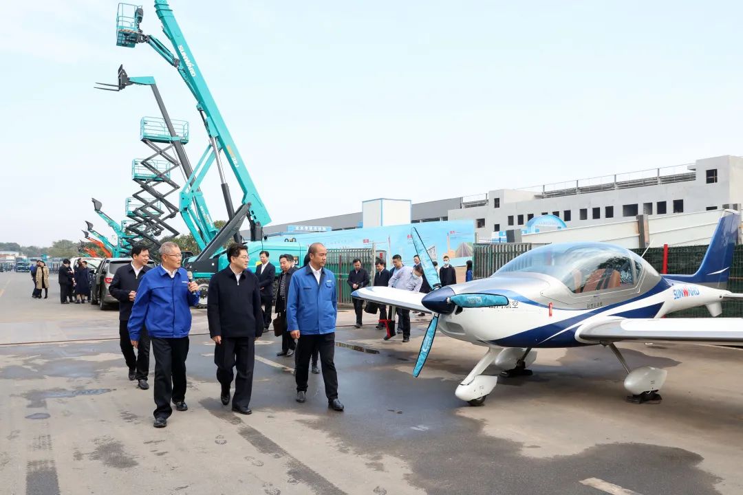 湖南省副省长隋忠诚调研币游国际智能