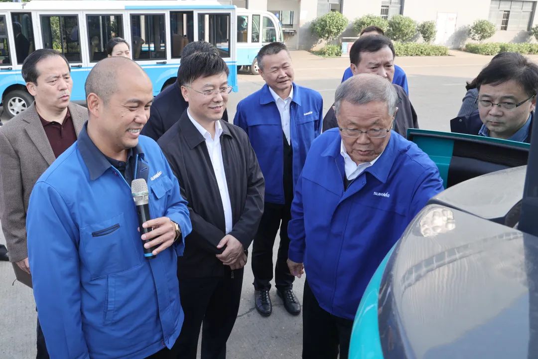 广州工控总司理景广军调研币游国际智能