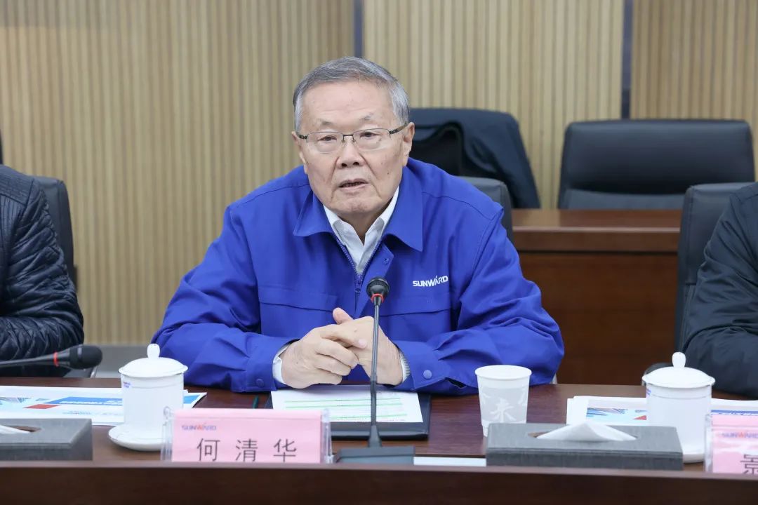 卢一先考察调研币游国际智能