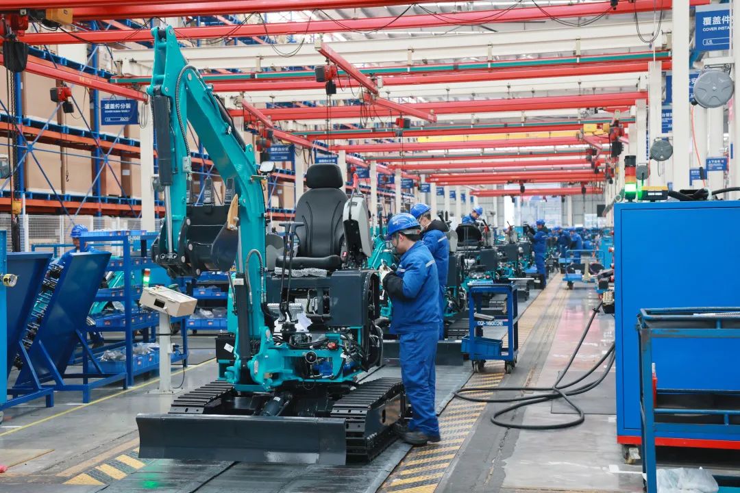 向着冲耀眼标全力以赴！币游国际智能正式开工