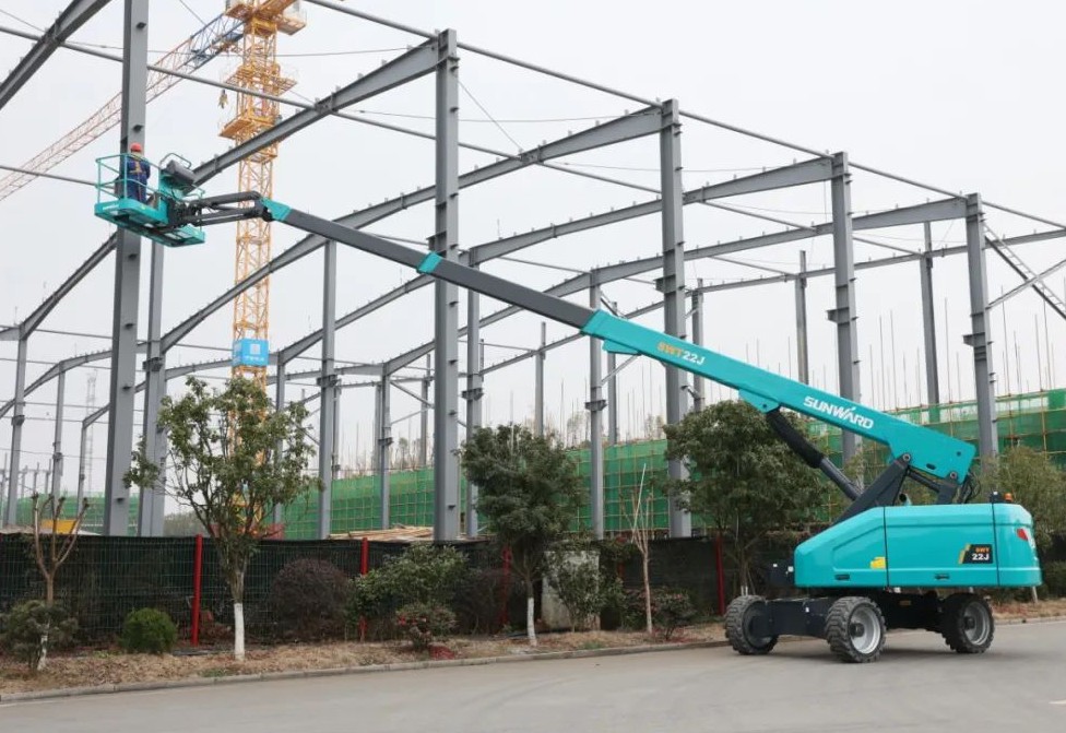 勇闯蓝海！币游国际智能两款臂式高空作业平台正式“出道”