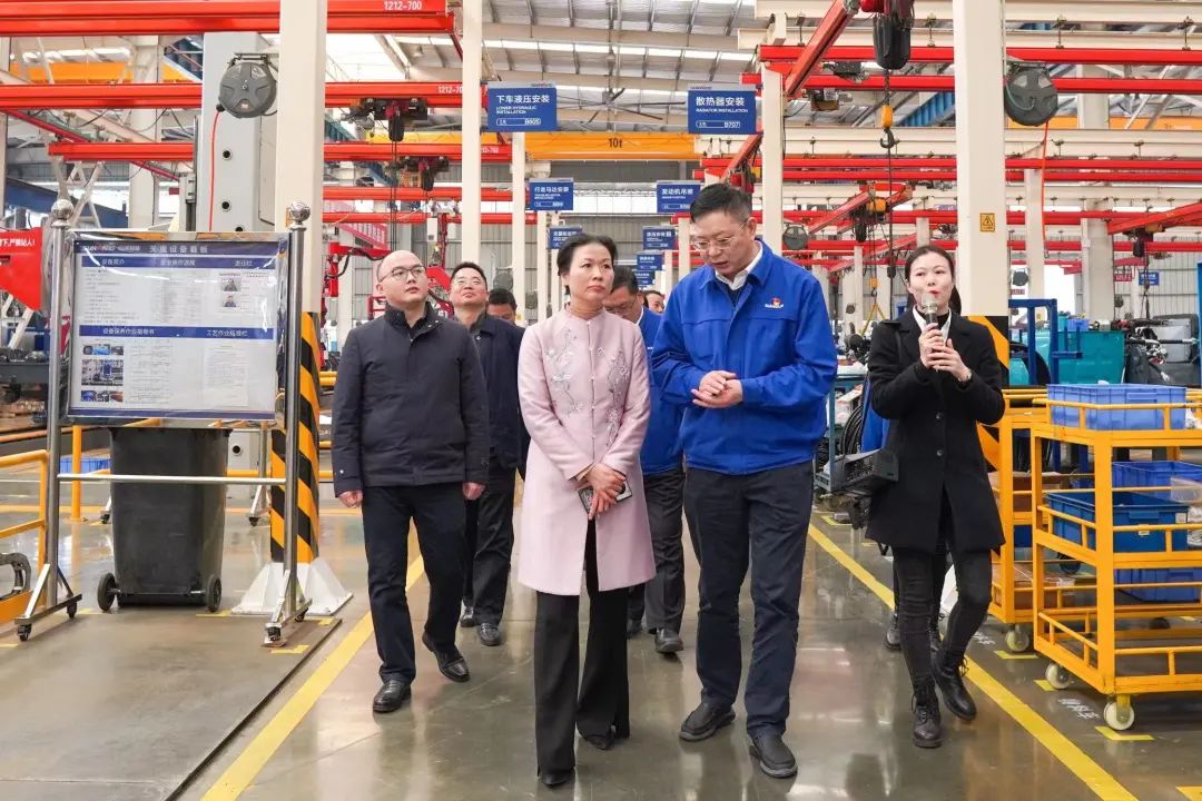 长沙市总工会、长沙经开区总工会一行调研币游国际智能