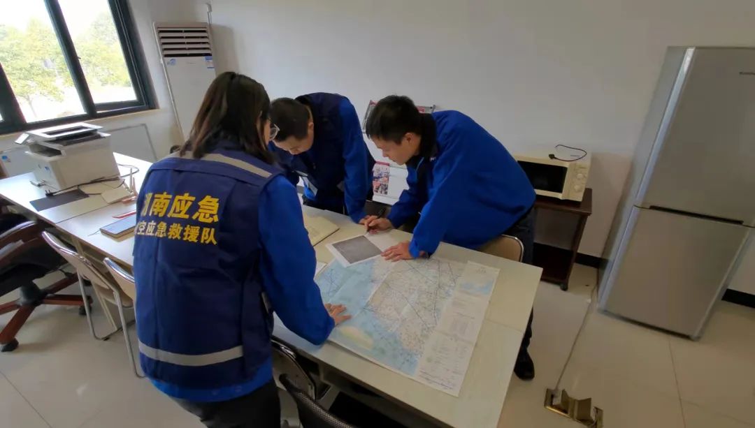 火情就是下令！湖南航空应抢救援队币游国际机组展现“币游国际速率”