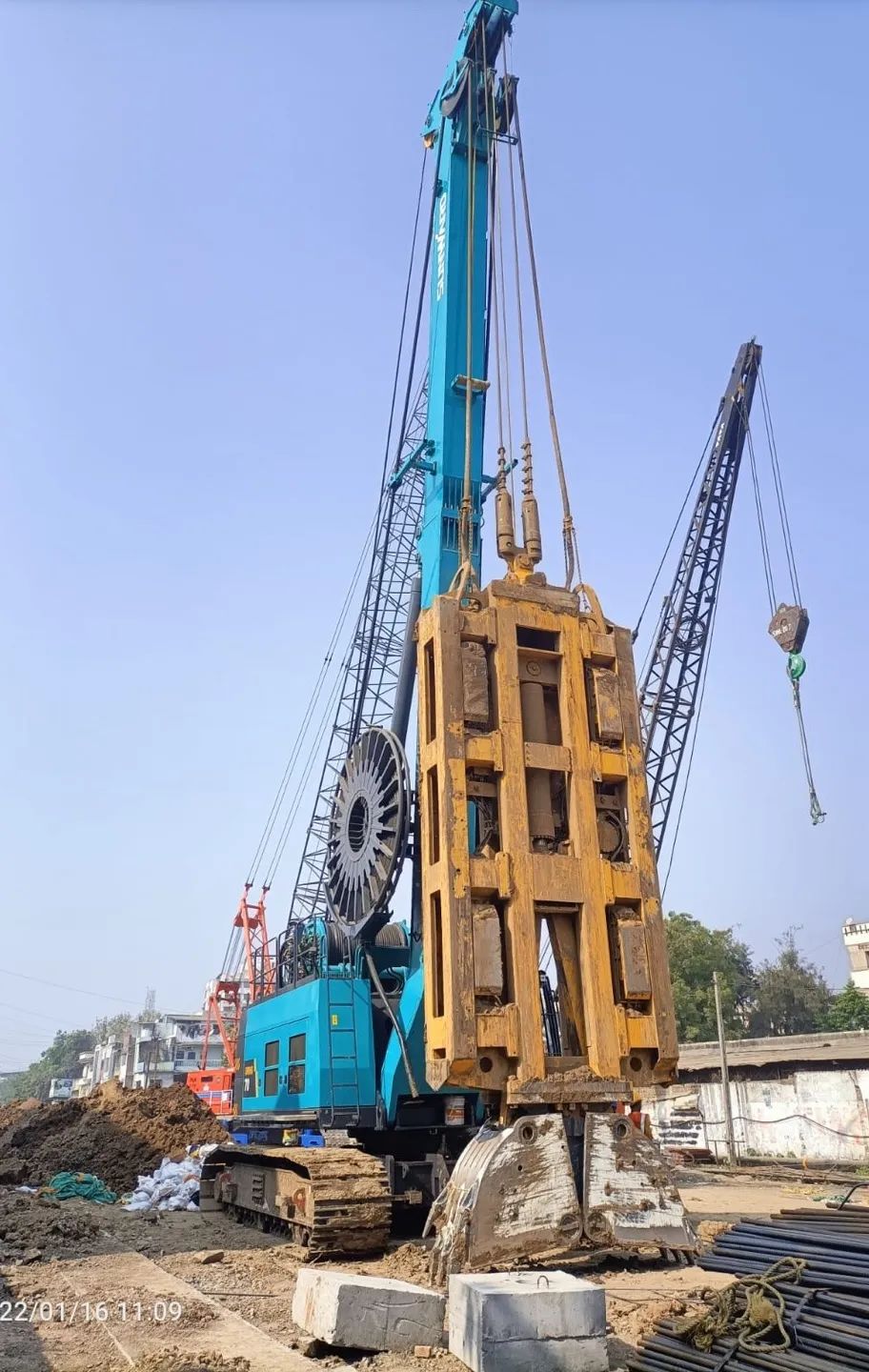 谢谢信！币游国际智能SWHG70液压抓斗助力外洋基础施工获肯定