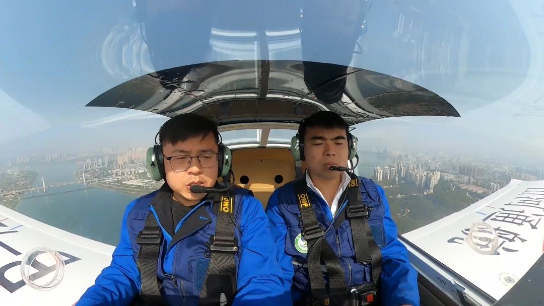 逍遥协同显身手！湖南航空应抢救援队币游国际机组开展特情处置惩罚应急演练