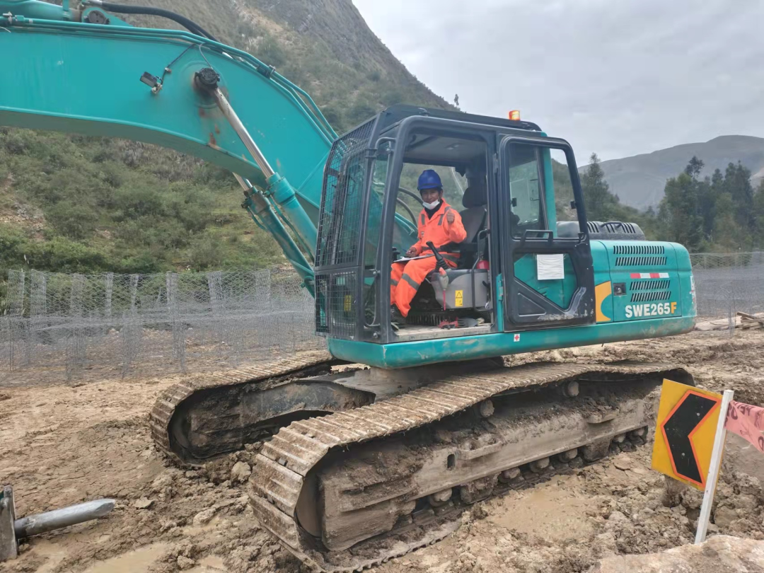 挑战天下第二高山脉！币游国际智能装备助力秘鲁安第斯国家公路项目建设