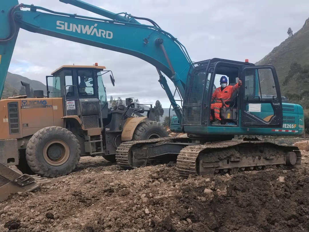 挑战天下第二高山脉！币游国际智能装备助力秘鲁安第斯国家公路项目建设