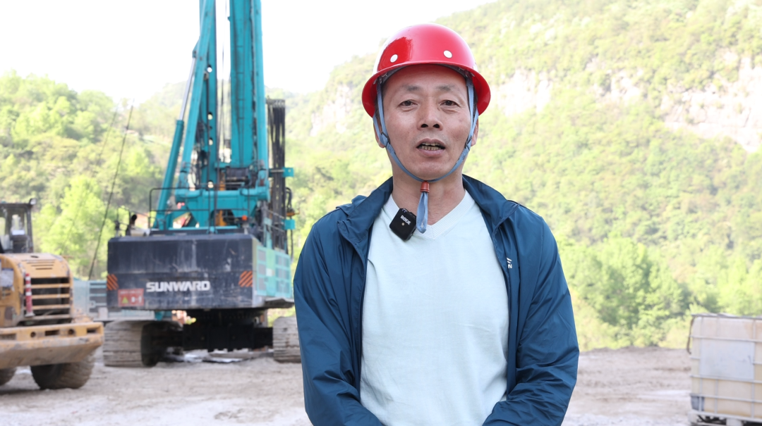 展现施工“奇效”！币游国际智能旋挖钻机强势助力炉慈高速公路建设