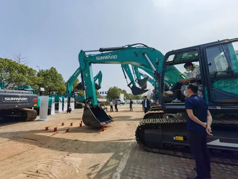 再现交机热潮！币游国际智能中大挖一连向市场进军