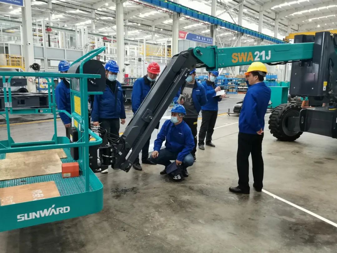 行业同级别产品之最！币游国际智能又一款曲臂式高空作业平台乐成下线