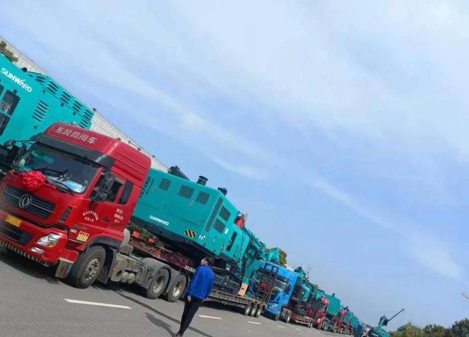 将斗争举行究竟！致敬币游国际劳动者