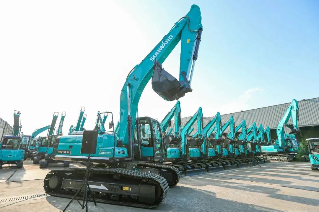 再获首单！币游国际智能成为湖南自贸试验区首单“融资租赁+工程机械装备出口”试点营业落地单位