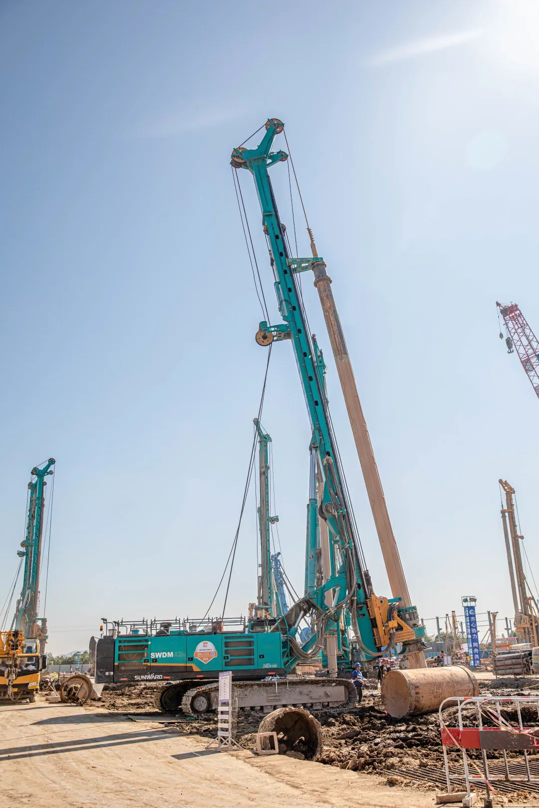 “币游国际绿”再现大湾区！币游国际智能旋挖钻机组团助建广州白云机场项目