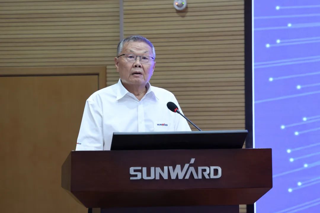 立异引领，，，，智造未来！“2022院士专家长沙行”高端装备高质量生长钻研会盛大举行