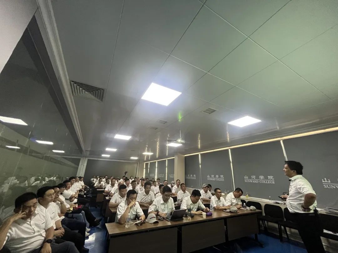 名堂秀实力，，，，为效劳竞技！快来见识下币游国际智能这场“交锋大赛”