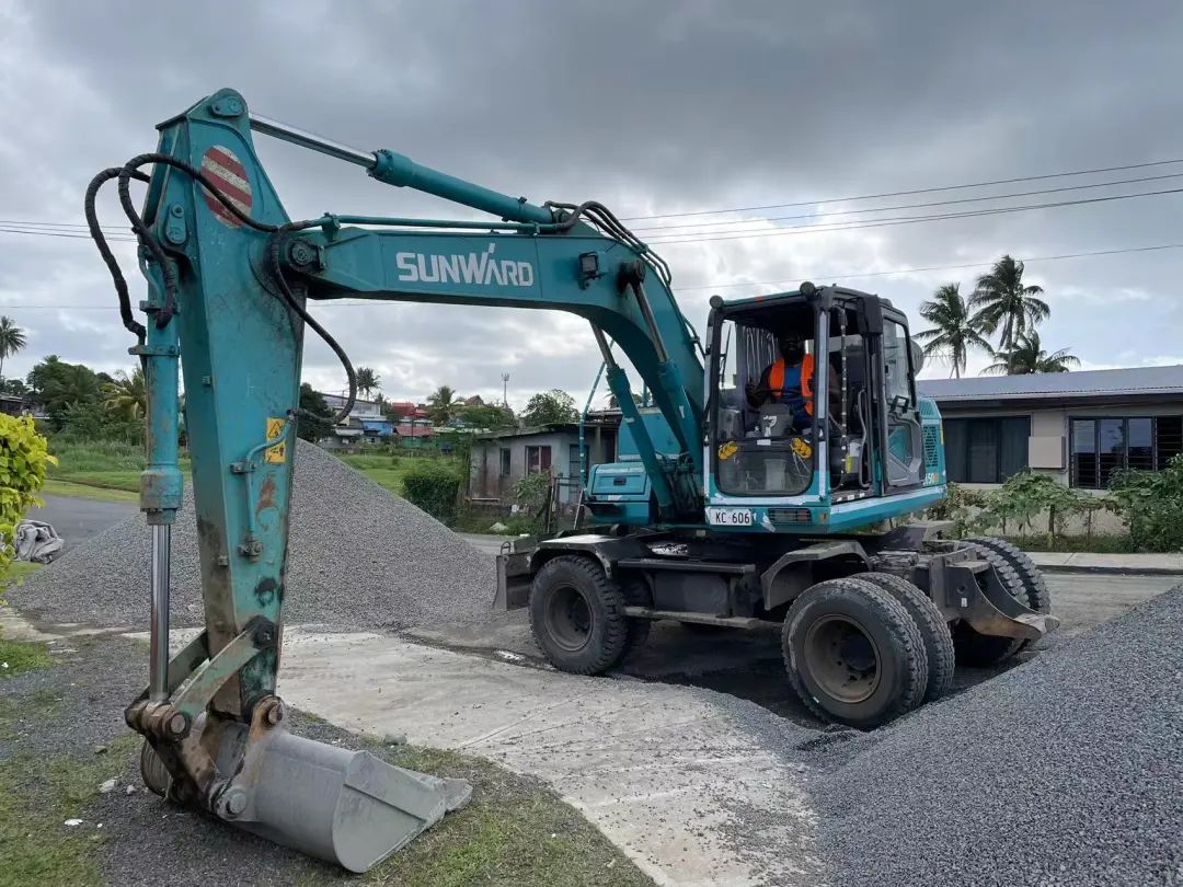 “币游国际绿”迈向南太平洋岛，，，币游国际智能轮挖助力斐济基础设施建设