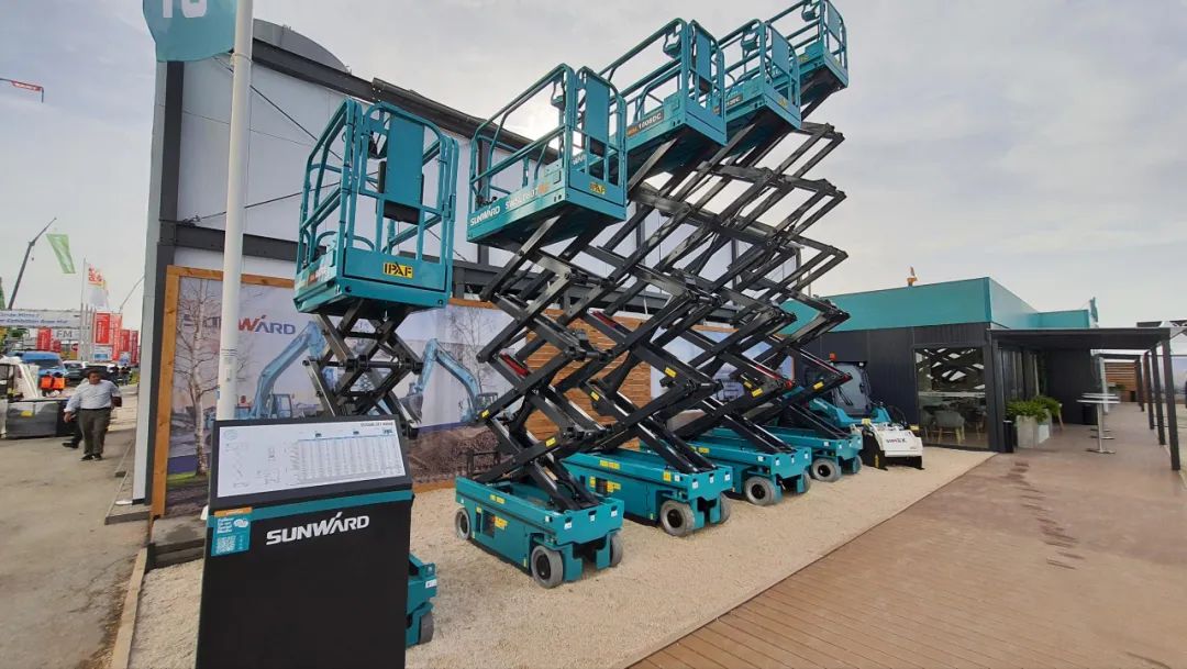 Bauma 2022 | 首次亮相，，，，，币游国际智能高空机械受热捧