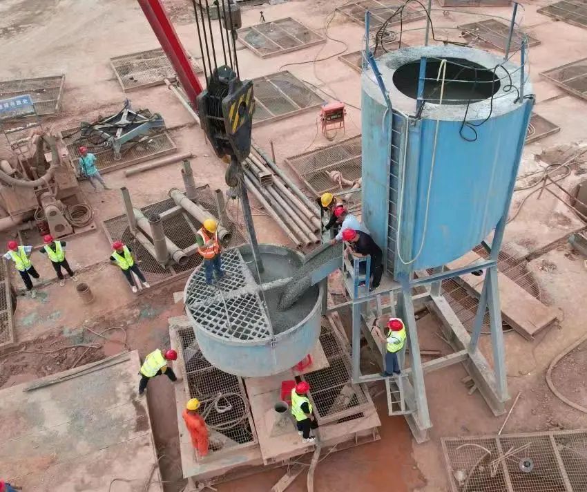 超等“桩”备实力亮剑！币游国际智能携手武汉乐成建设攻克燕矶长江大桥重大地层施工难题