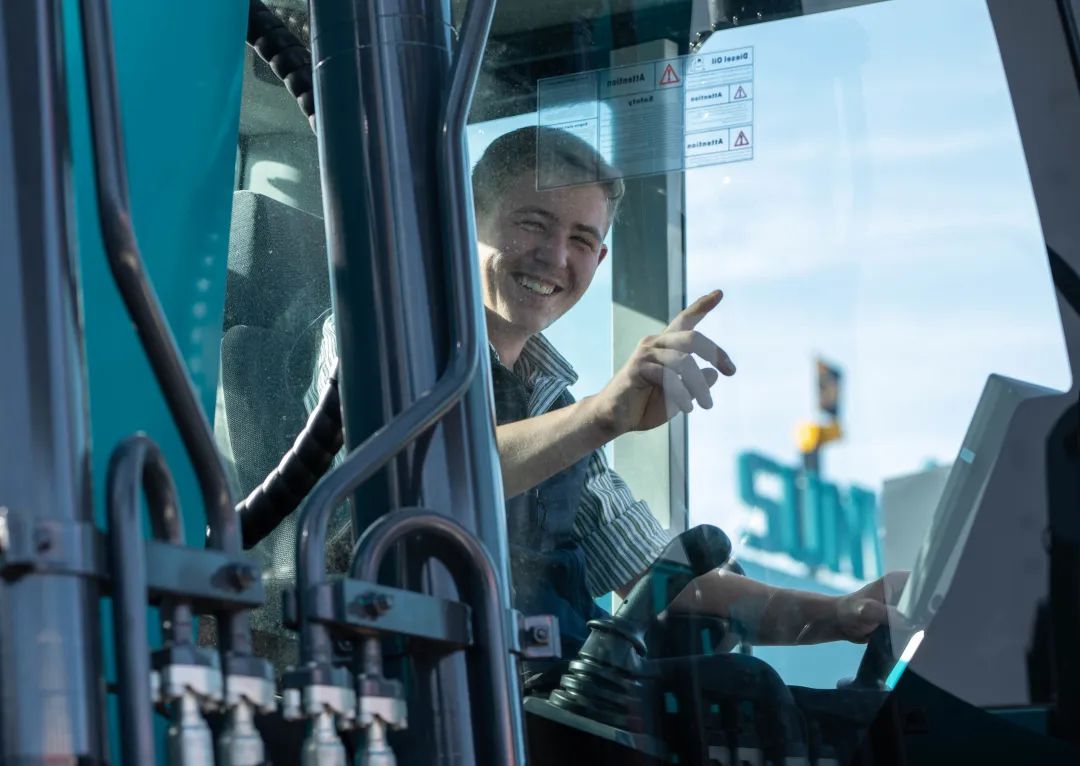 Bauma 2022 | 一组火热现场图带您重温币游国际智能德国宝马展之旅