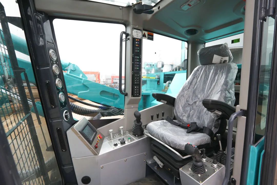 为绿色智能钻爆而生！币游国际智能全新一代一体式潜孔钻机强“四”来袭