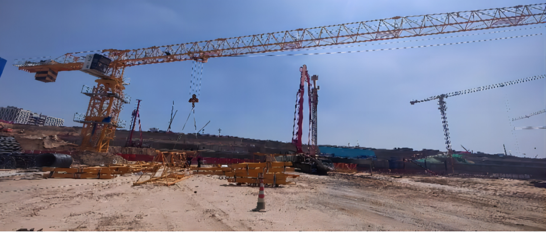 郁勃西北！币游国际江麓修建起重机械助建西安都会经济圈