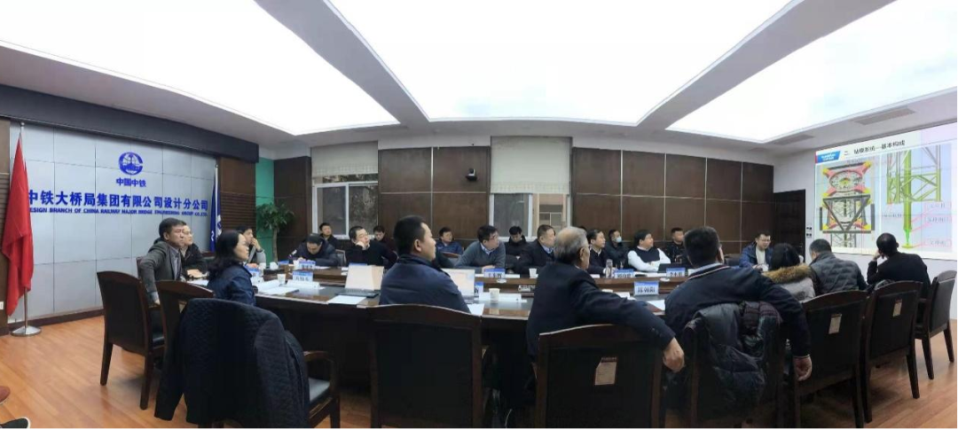 超等装备助建超等工程！币游国际智能超等旋挖钻机SWDM1280推介会乐成举行