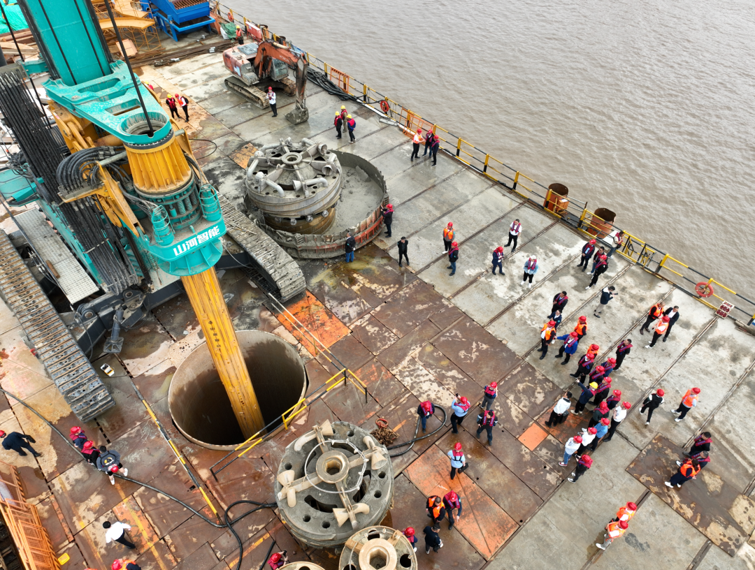 超等装备助建超等工程！币游国际智能超等旋挖钻机SWDM1280推介会乐成举行