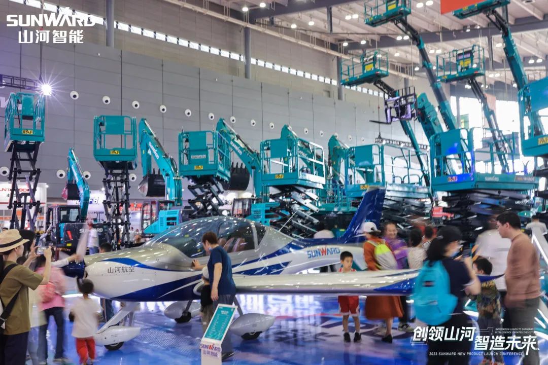 2023 CICEE | 全球工程机械盛会完善落幕！币游国际智能交出闪亮答卷