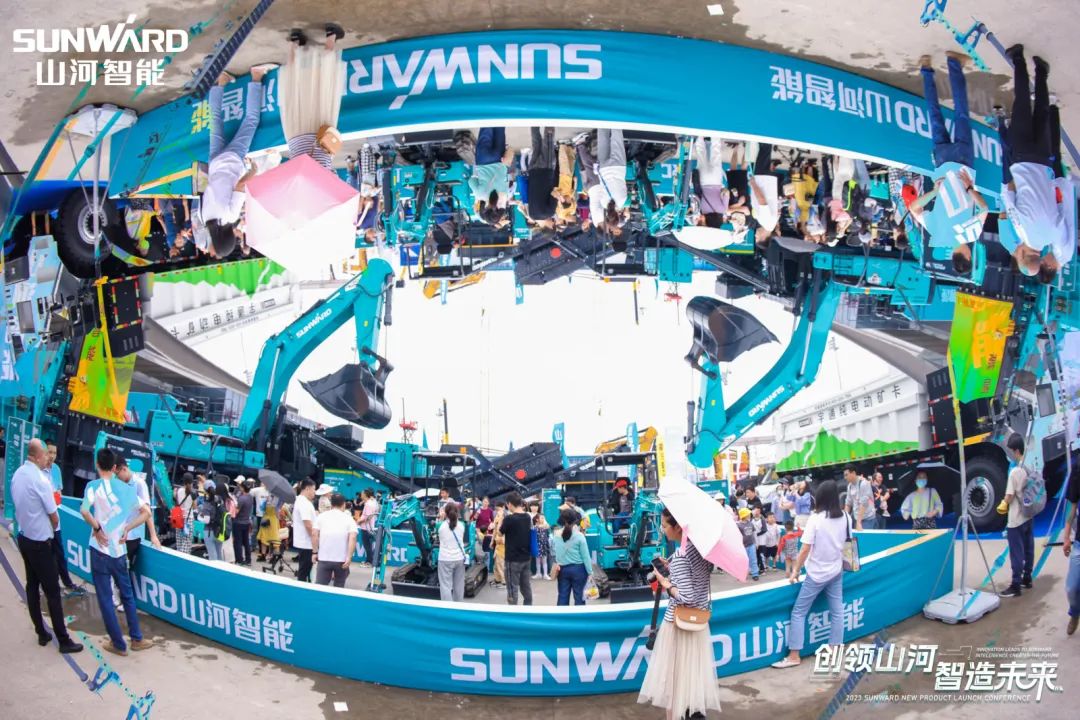 2023 CICEE | 全球工程机械盛会完善落幕！币游国际智能交出闪亮答卷