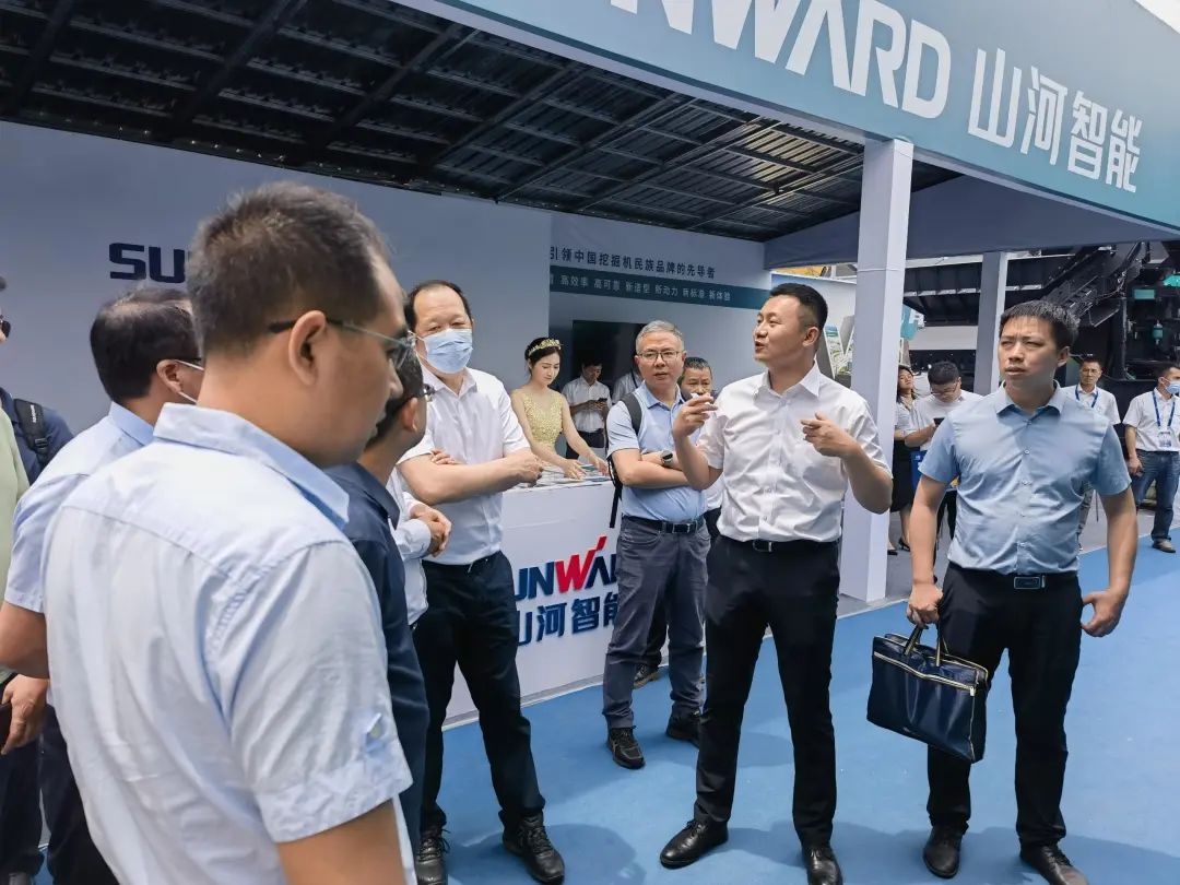 携手共建“一带一起”，，，币游国际智能地下工程装备广受关注