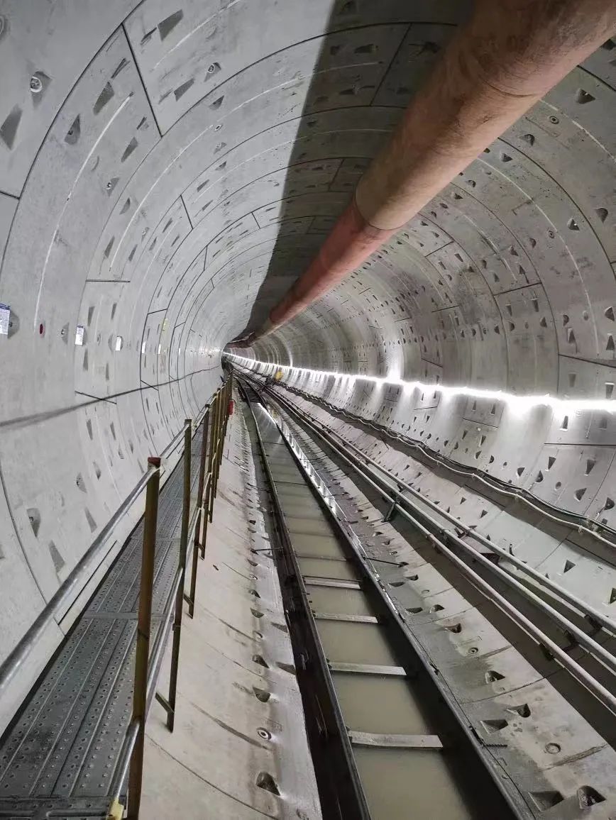 最新希望！中铁币游国际深圳地铁3号线低-白盾构区间左线顺遂意会