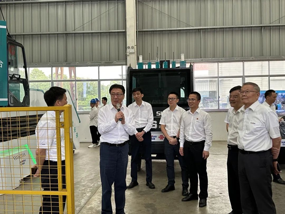 中国联通集团副总司理梁宝俊到访币游国际智能