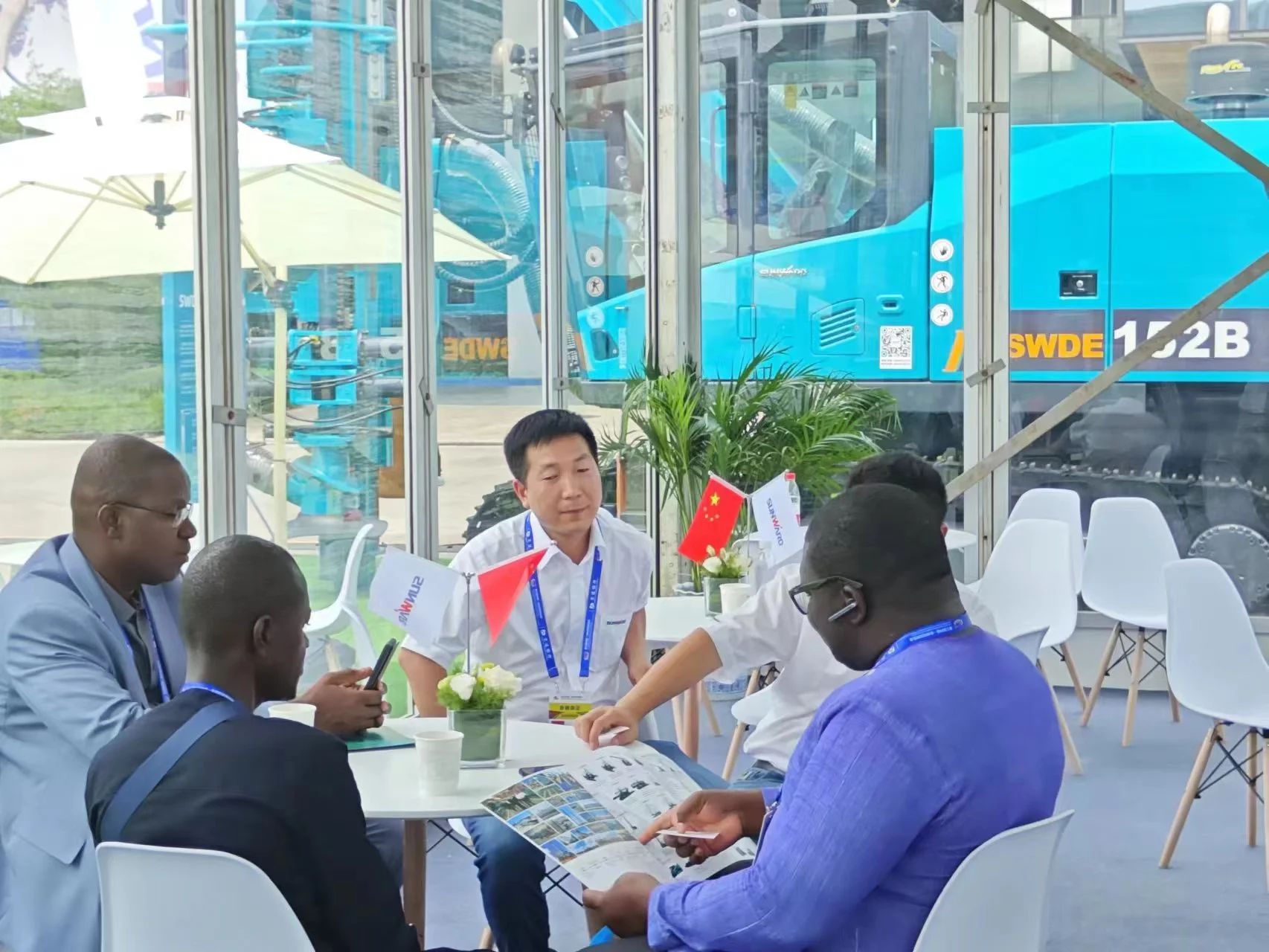 逐梦非洲，，，携手偕行！币游国际智能亮相第三届中非经贸展览会