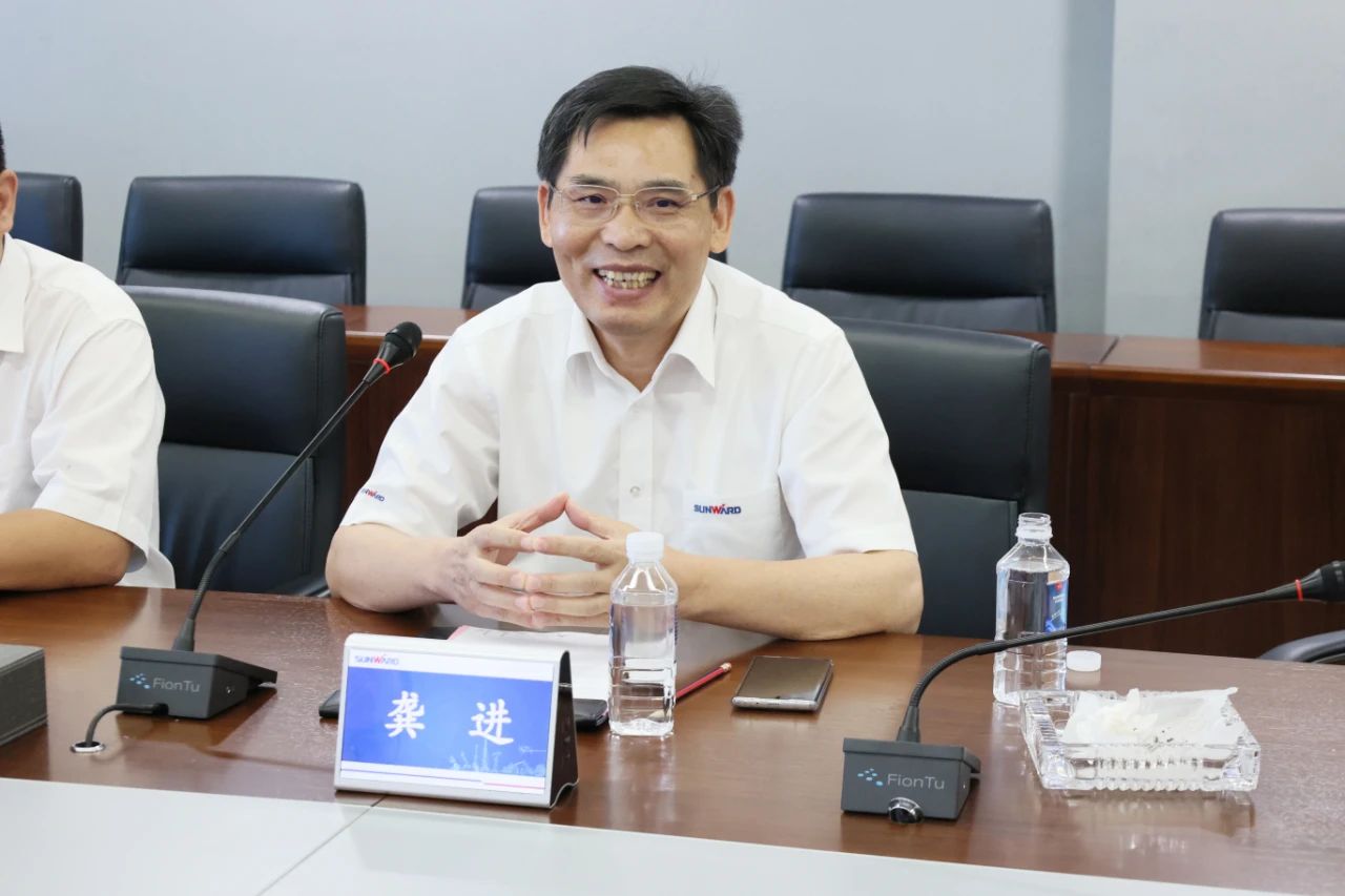 永青科技集团董事长胡晓东带队到访币游国际智能