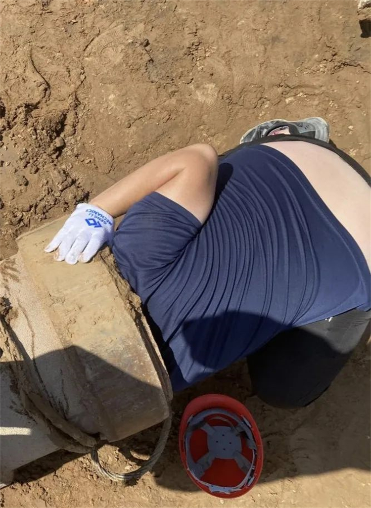 热情似火，，，效劳加码！币游国际智能基础装备效劳万里行为您保驾护航