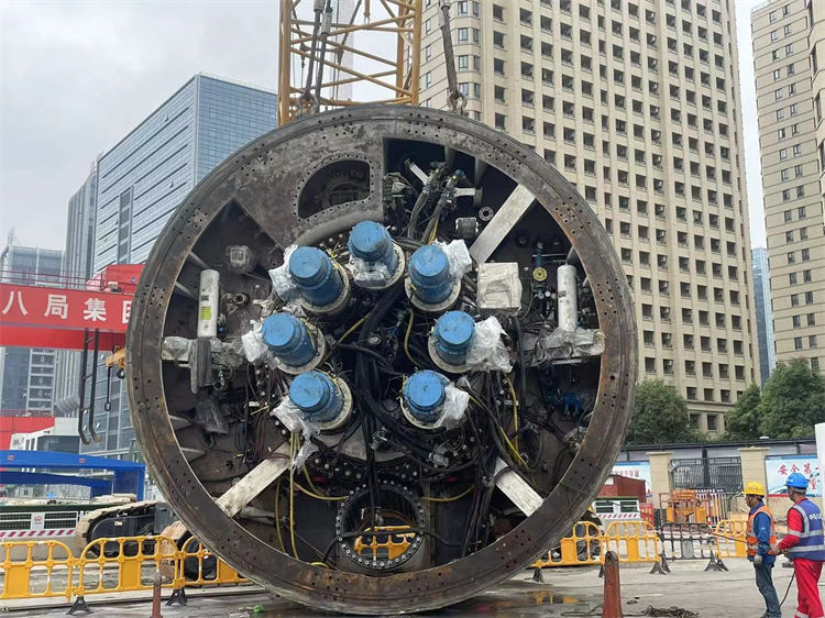 首战华东市。。。≈刑矣喂屎嫉率杏蛱饭こ痰啬渥笙叨芄够乘焓挤