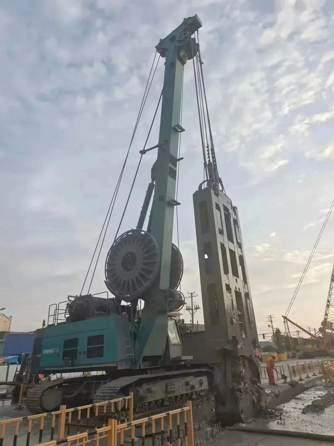 助力海内国际重大工程！币游国际智能液压抓斗实力“出圈”